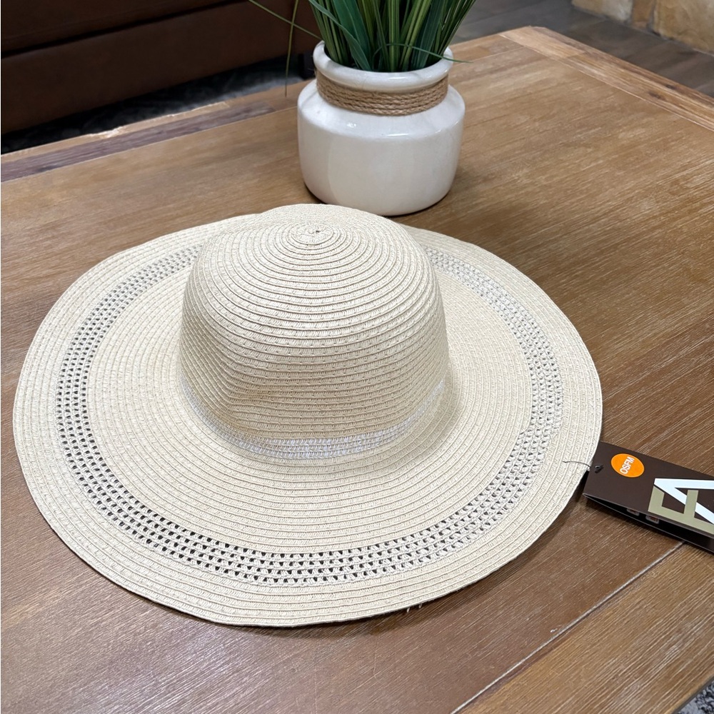 Elegant Cream Wide-Brim Hat